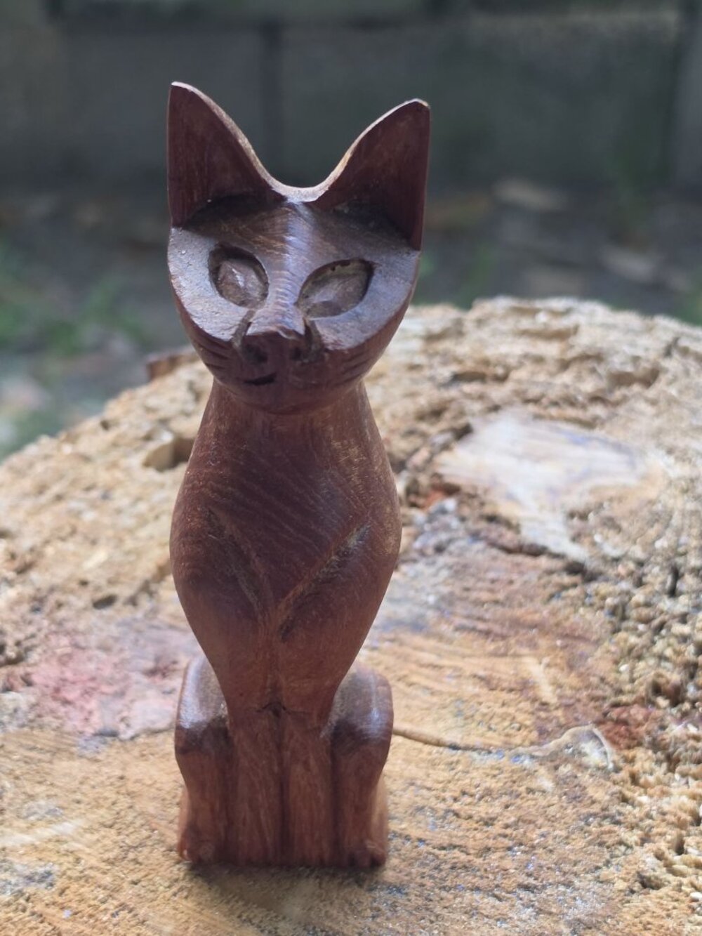 Vintage Wooden Hand Carved  5" Atomic Siamese Cat Figurine BOHO Minimalist